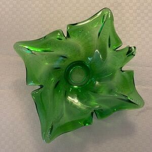 Vintage Green Blown Glass Four Leaf Clover Trinket Dish Ashtray 6.5” X 6.5” X 2”